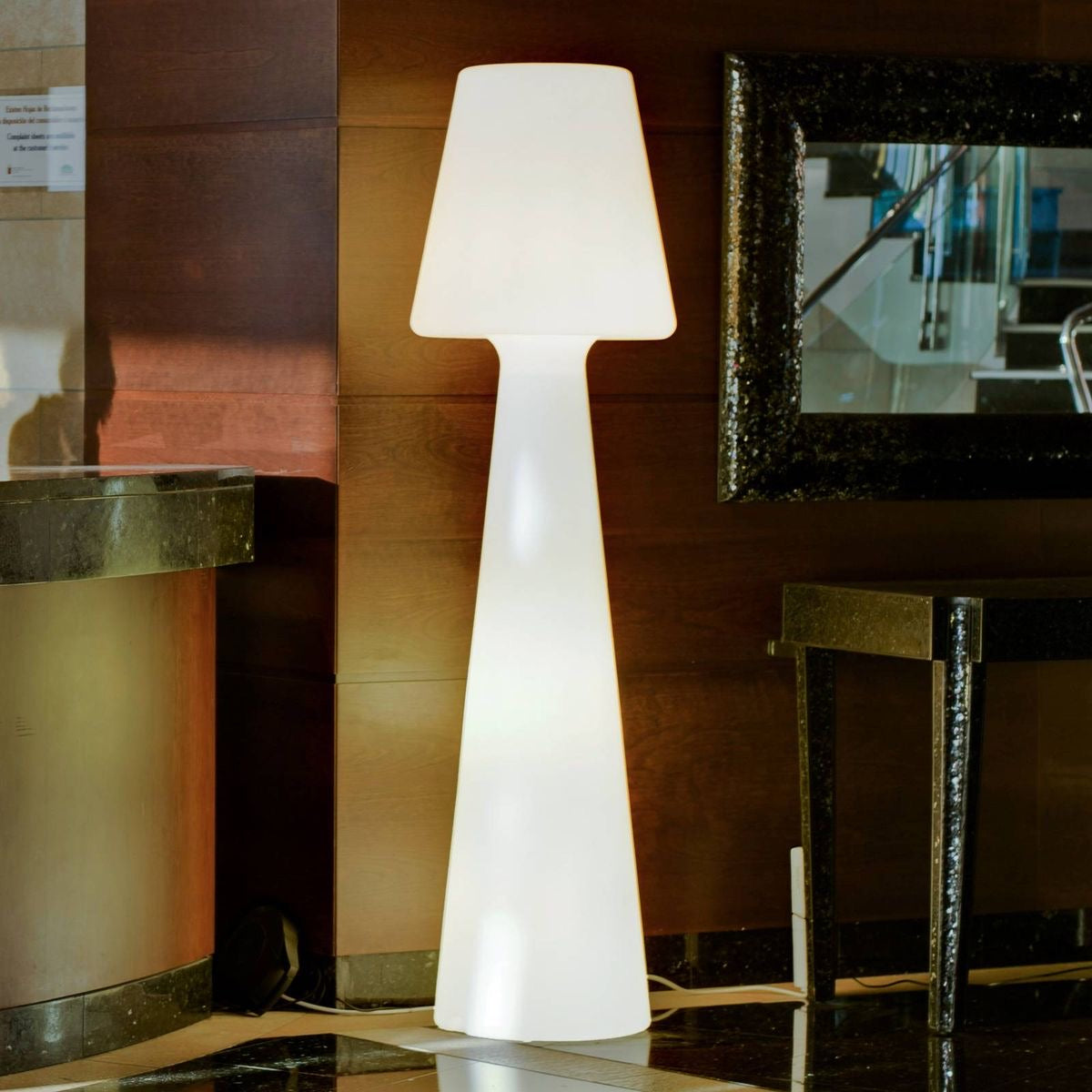 Rechargeable LED Multicolor Floor Lamp Indoor & Outdoor Modern Standing Lamp