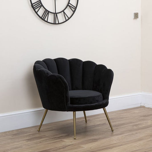 Luxury Flower Shell Velvet Accent Chair – Modern Petal Back Statement Chair