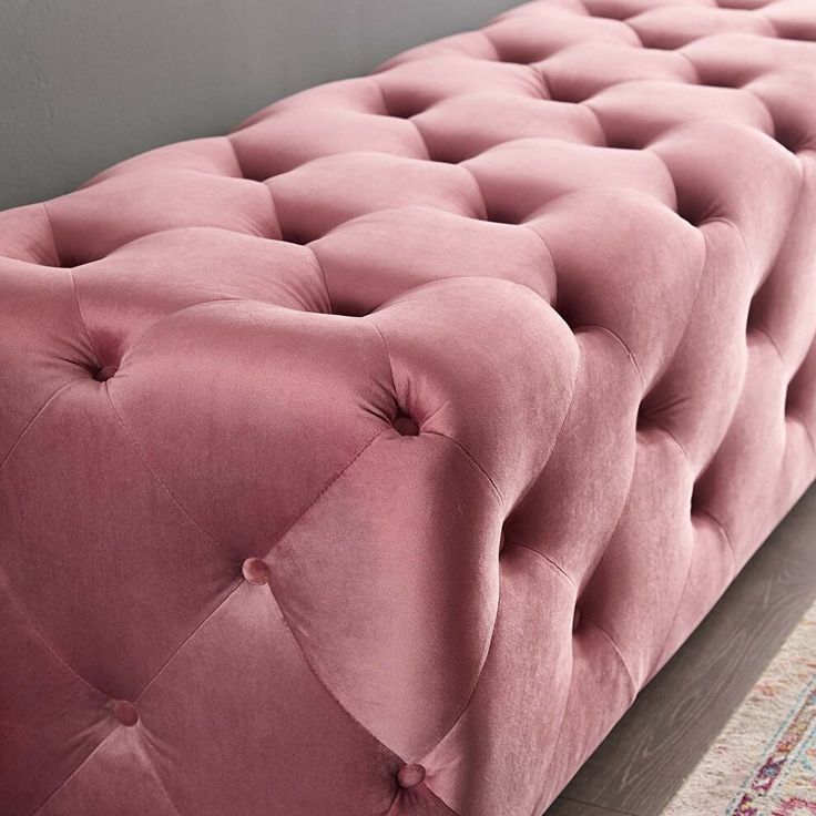 Luxury Tufted Velvet Ottoman Bench – Modern Upholstered Footrest Stool