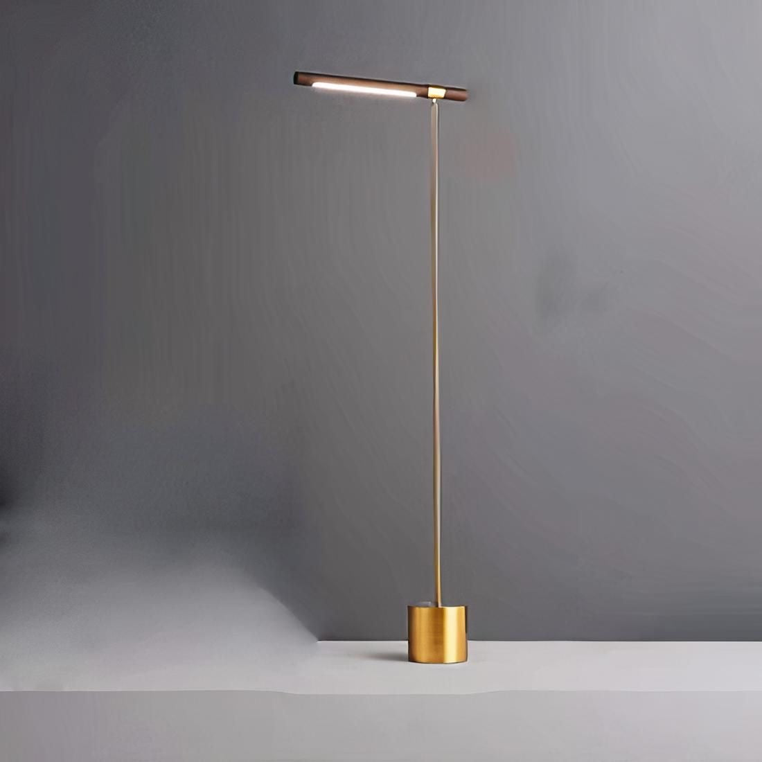 Luxury Gold LED Floor Lamp – Modern Slim Standing Reading Light