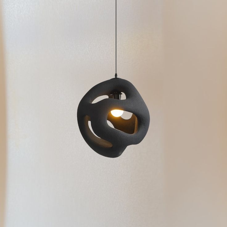 Nordic Japanese Globe Pendant Light – Minimalist Resin Hanging Lamp for Kitchen Island, Dining Room & Café